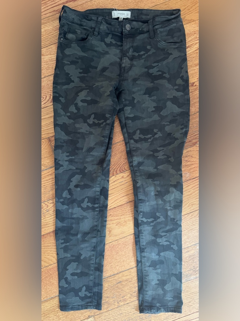 Mango Women’s Skinny Jeans in Black Camo